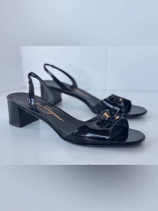 Salvatore Ferragamo Shoes - Salvatore Ferragamo Boutique Black Patent Leather Bow Slingback Sandals 8.5 AA